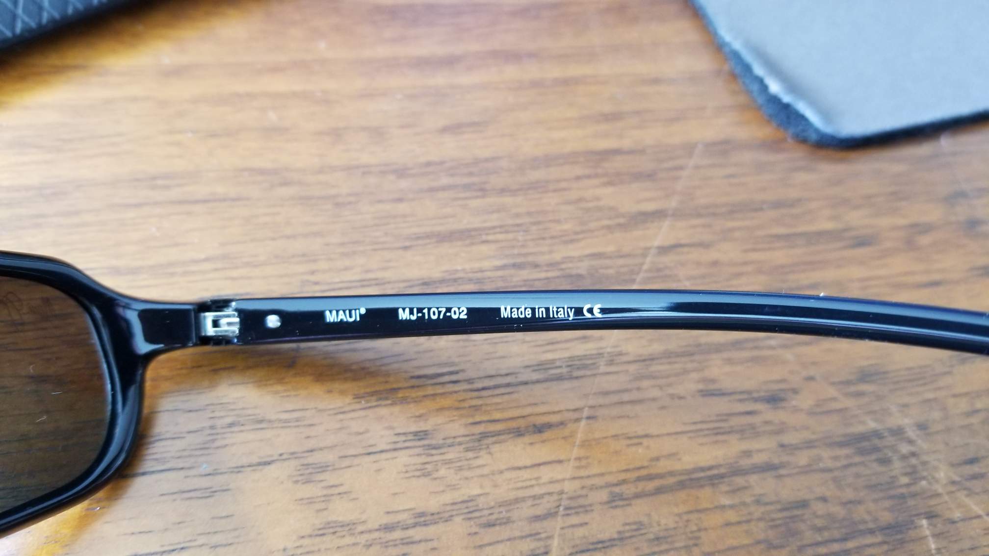 Maui Jim 107 Whitecap Maui Jim 107 Whitecap